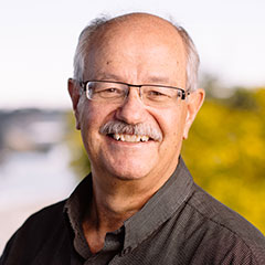 speaker_warren_perks